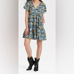NWT Universal Thread linen blend Blue Floral boho Skater Mini Dress size medium